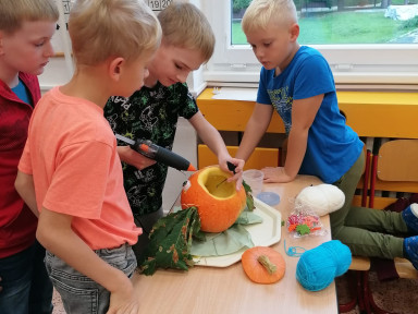 d2495ee1-8d0b-4dc5-b1de-071f9788d9c7