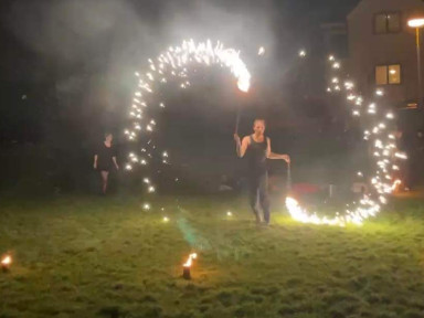 received_1301615627282962