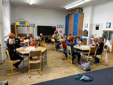 F8FD7FFE-E91A-429E-9F54-FF5AB182A57C